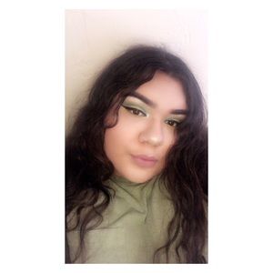 Meet your Posher, Michell